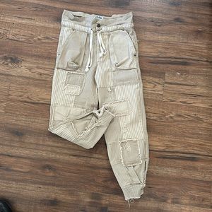 SER.O.YA Nitz pants in great condition I bought two so I will list this one :)